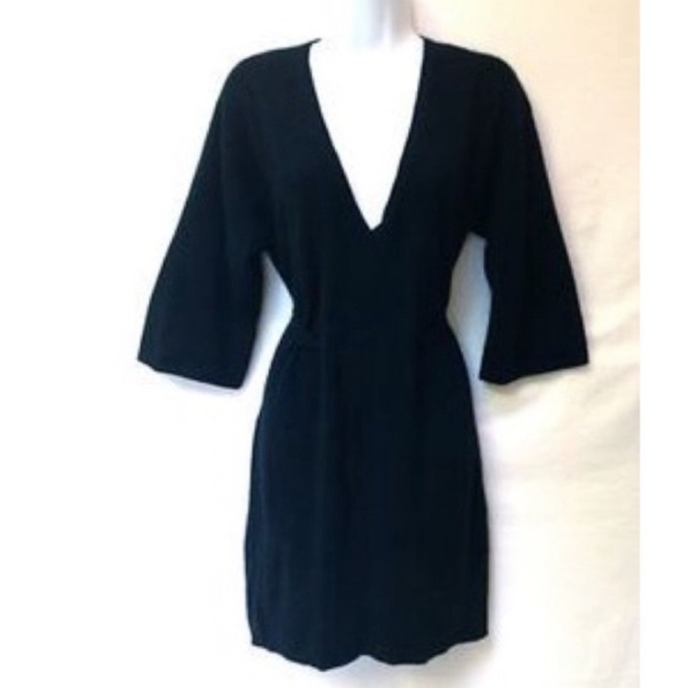 EUC- Nordstrom 100% Cashmere 3/4th Sleeve Tie Front Dress